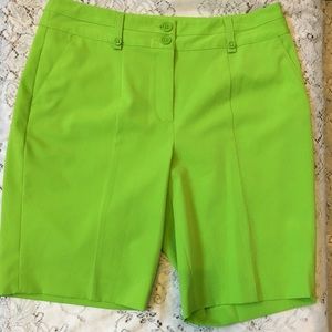 Golf Shorts Sz 6 Bermuda Style